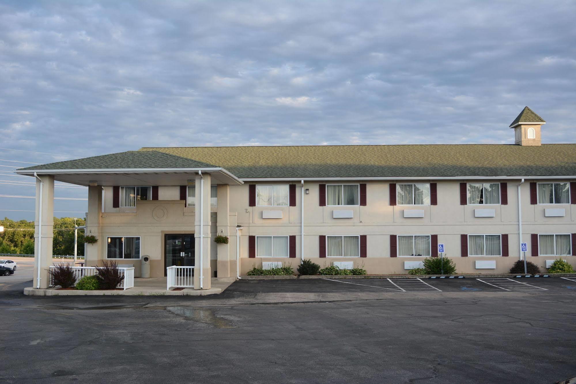 Days Inn By Wyndham Osage Beach Lake Of The Ozarks Exterior foto