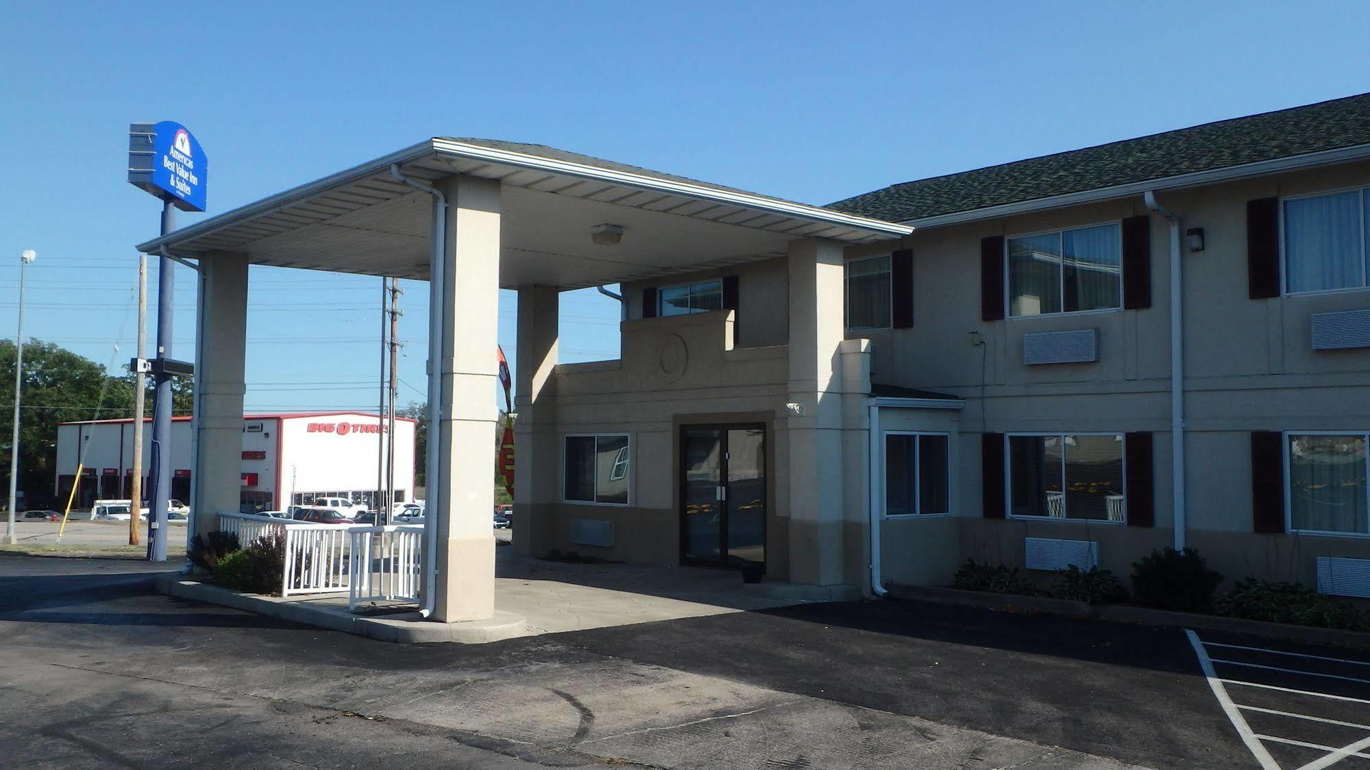 Days Inn By Wyndham Osage Beach Lake Of The Ozarks Exterior foto